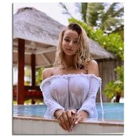Request - Laaurekk - slovenia | Social Media Girls Forum
